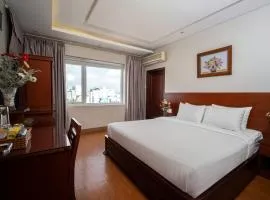 Van Ha Hotel