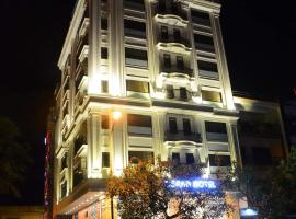 Hotel Photo: Osaka Ha Long Hotel