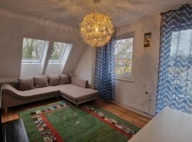 Fotos de Hotel: Apartment with parking in Berlin 11