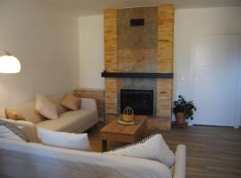 Chalet Pinara, Hotel in El Barraco