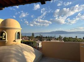 Casa Mi Pueblito, ξενοδοχείο σε Ajijic