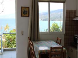 Hotel Photo: Apartment in Armenistis ikaria