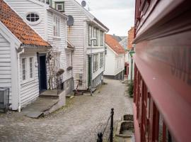 Hotel Foto: In Heart of Stavanger BnB with Billiard & Sauna