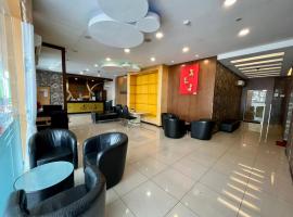 Hotel Foto: Eight Days Boutique Hotel - Impian Emas