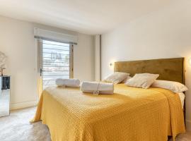 A picture of the hotel: Luxury Designer Apartment in Triana