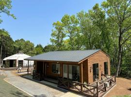 Tsukuba Mountain Ger Glamping, ξενοδοχείο σε Ishioka