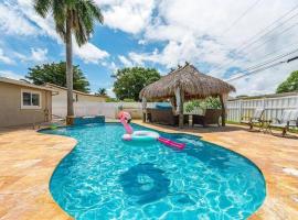 Zdjęcie hotelu: Deerfield Retreat! Walk to the Beach! Sleeps 8!