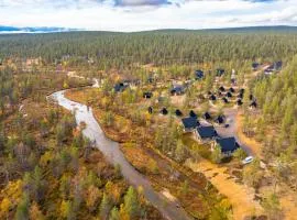 Wilderness Hotel Muotka & Igloos