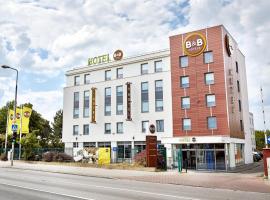 होटल की एक तस्वीर: B&B Hotel Warszawa-Okęcie