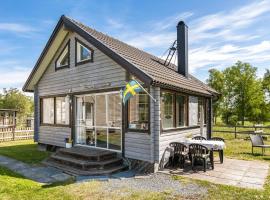 Fotos de Hotel: Holiday Home Djuvarp Ängen - SND117 by Interhome