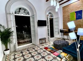 Foto di Hotel: Picasso's Tres Puertas 4 bedrooms