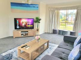 Foto do Hotel: Spacious Home in West Moonah, Hobart