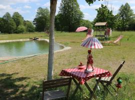 Ferienhof "Zum Spreewäldchen", hotel in Burg