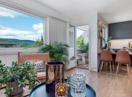 होटल की एक तस्वीर: Beautiful apartment in the middle of Lillehammer.