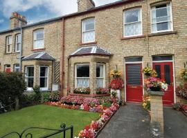 Hotel Photo: Cosy Rosewalden Cottage Nr York