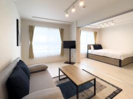 A picture of the hotel: toggle BUNKYO KORAKUEN