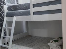 Zdjęcie hotelu: CheRoldsplace Family 2BR