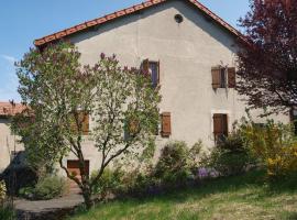 Фотографія готелю: Les Vespres - Farm House Near Bernex and Thollon les Memises