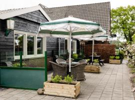 A picture of the hotel: Charming house with garden in rural area Hellendoorn
