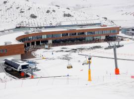 Zirve Hotel, hotel em Shahdag