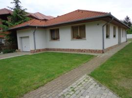 Attila Vendégház Sóstó Gold, hotel in Nyíregyháza