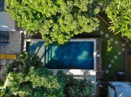 le raphael ( chambre piscine)、サン・ジョゼフのホテル