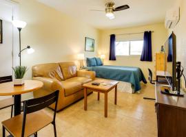 Hotel Foto: Henderson Vacation Rental Close to Parks and Trails