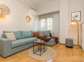 Foto do Hotel: Spacious 2 Bedroom Apartment In Koukaki