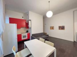 Foto di Hotel: Modern Pretty Apartment near ISOLA zone