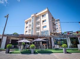 Villa Magnum, hotel u gradu 'Douala'