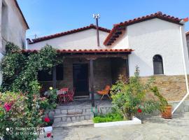 Fotos de Hotel: Detached House in Sykia