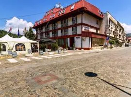 Hotel Sax Balkan