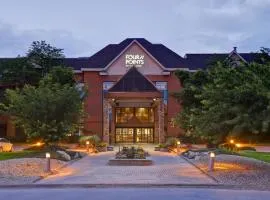 Four Points by Sheraton St. Catharines Niagara Suites
