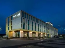 Courtyard by Marriott Inverness Airport, hotel in Inverness