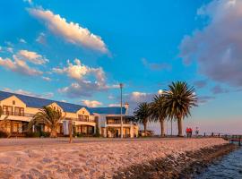 Hotel fotografie: Protea Hotel by Marriott Walvis Bay Pelican Bay