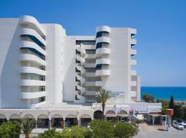 Epsilon Hotel Apartments, ξενοδοχείο στο Φαληράκι