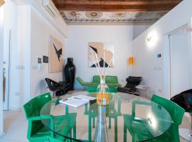 Hotel Photo: Delle Scienze 11