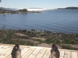 Hotel fotoğraf: Cottage with own beach, seaterrace & pavillion.