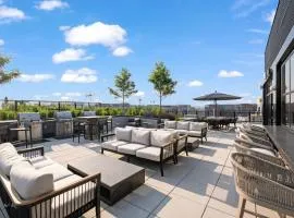 Global Luxury Suites at Capitol Hill