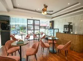 Hotel Krishna Deluxe-By RCG Hotels