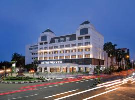 Hotel Photo: Metro Park View Hotel Kota Lama Semarang