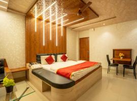 होटल की एक तस्वीर: Seasons Suites