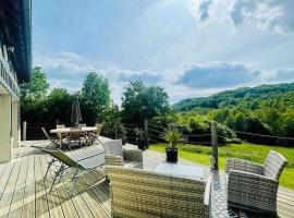 Hotelfotos: Maison en pleine nature avec vue exceptionnelle