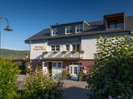 A picture of the hotel: Ferienweingut Jürgen Beth