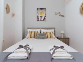 Hotelfotos: Chris Apartment with a private veranda in Athens