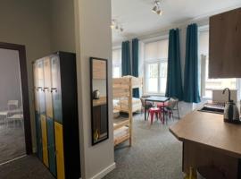 Hostel Plac Kolegiacki, hotel in Poznań