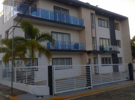 Hotel Photo: Penthouse con Piscina en Cotui