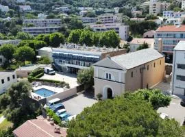 Hotel Cyrnea