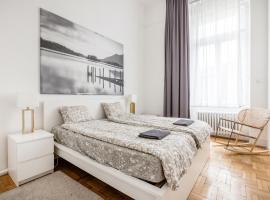 Hotel fotoğraf: Elegant Apartment in Super Central Location