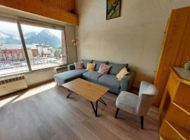 होटल की एक तस्वीर: Appartement Les Deux Alpes, 3 pièces, 8 personnes - FR-1-516-195